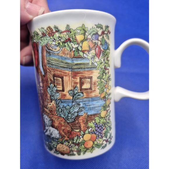 DUNOON Christmas Mugs Santa's Arrival & Christmas Past 10oz Set of Two Scotland - Picture 6 of 11